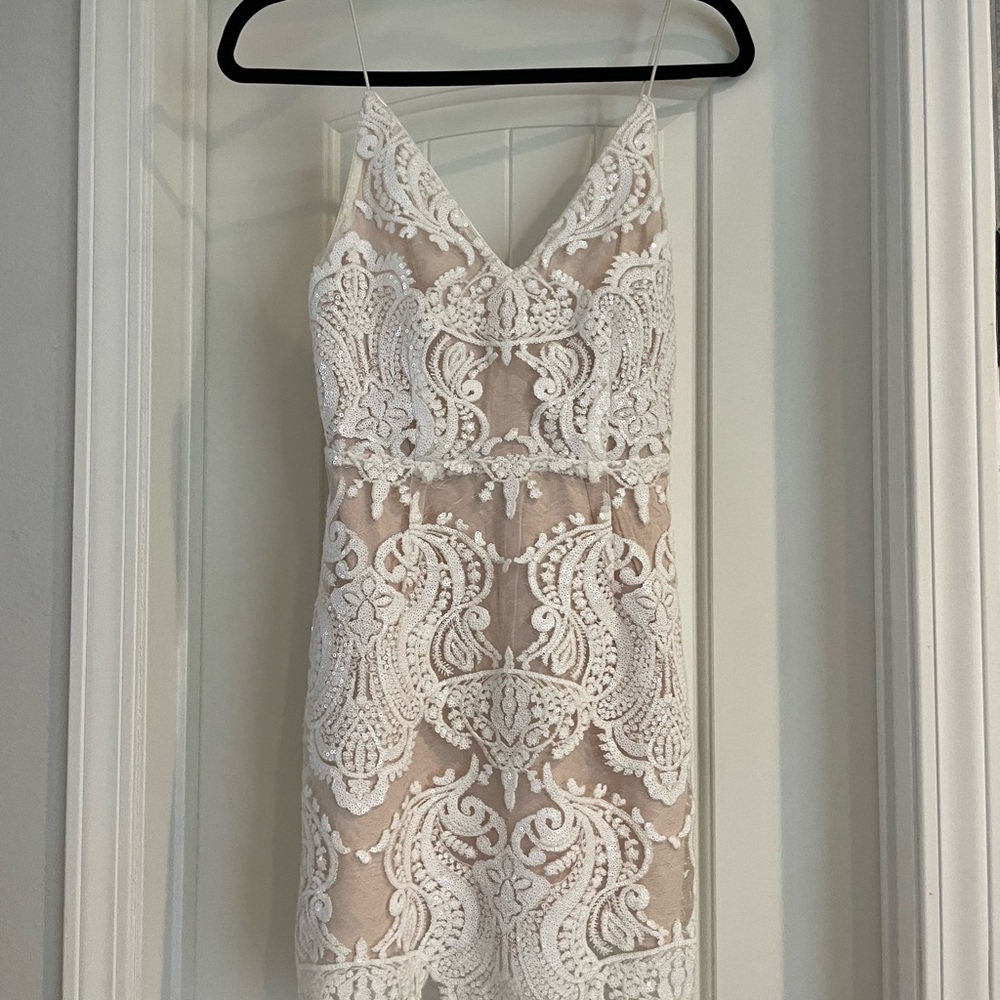 Tobi short white sequenced dress